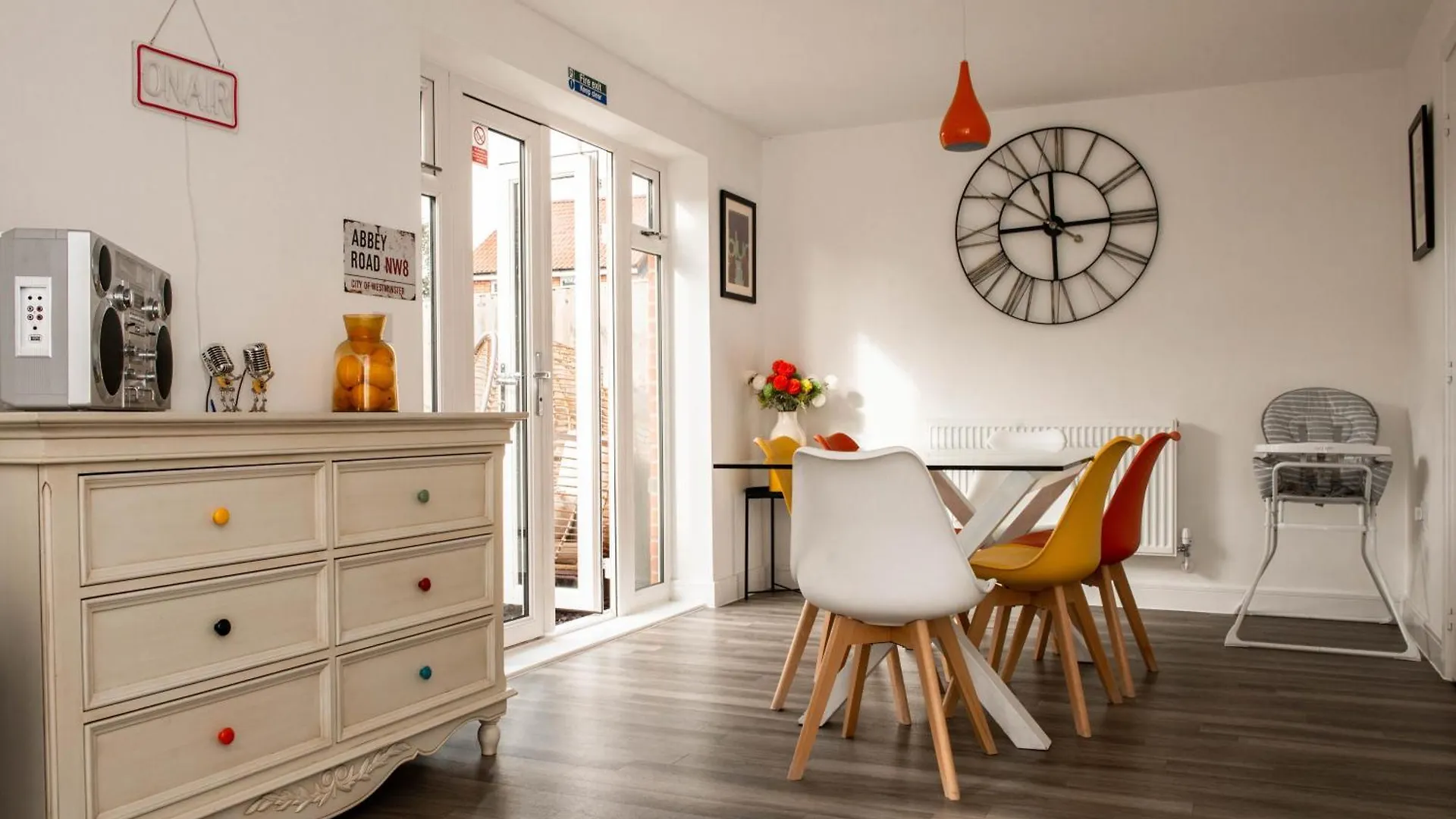 Spacious & Stylish 4-Bed House With Hot Tub In Prime Location Southampton United Kingdom